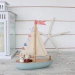 Load image into Gallery viewer, Wooden Sailaway Boat
